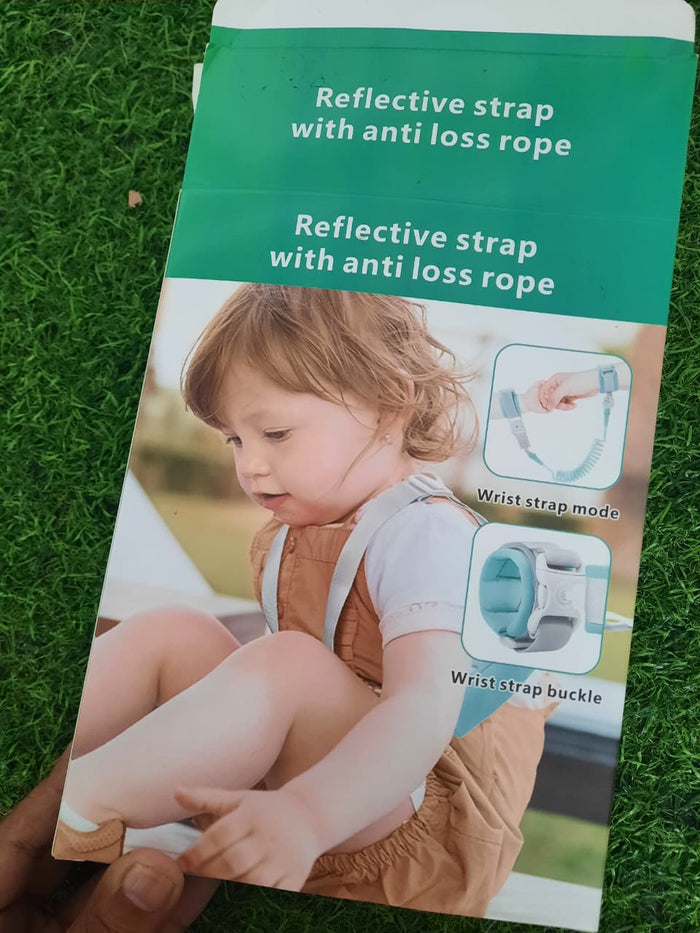 2-in-1 Anti Lost Wrist Link Convenient to Use with Shoulder Straps