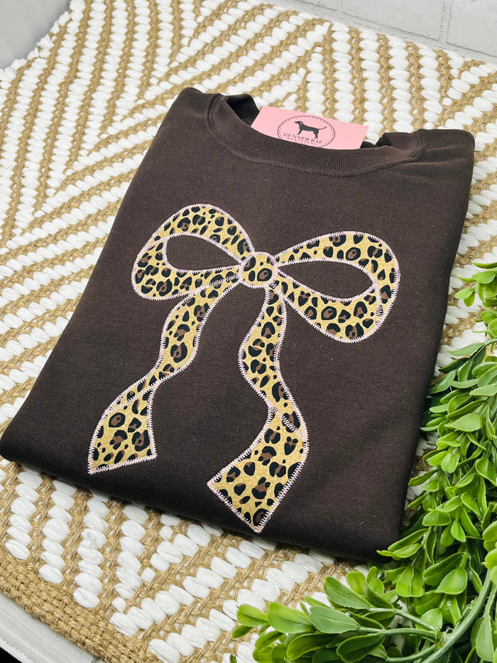 BOW APPLIQUE Custom Embroidered T-shirt or Sweatshirt