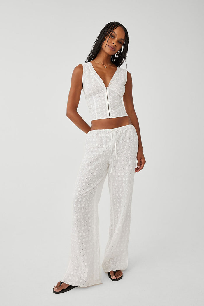 Daisy Eyelet Low Rise Pant White
