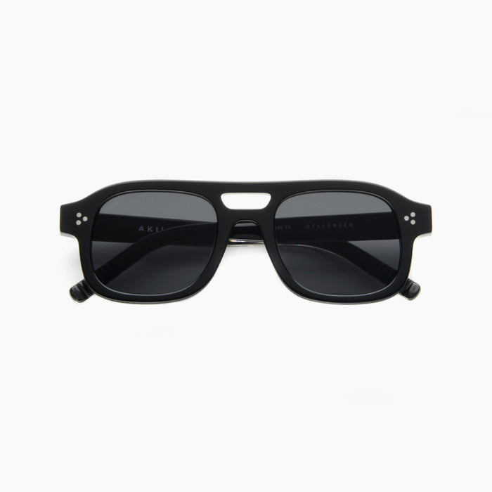 Black / Black