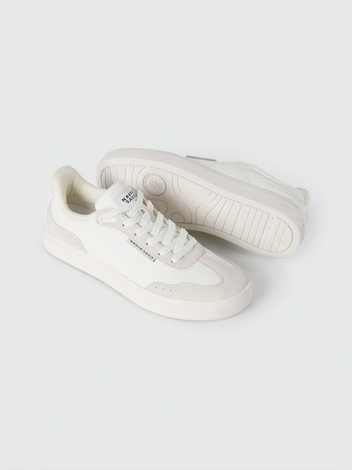 2 | White | hatch-uniform-014-651277