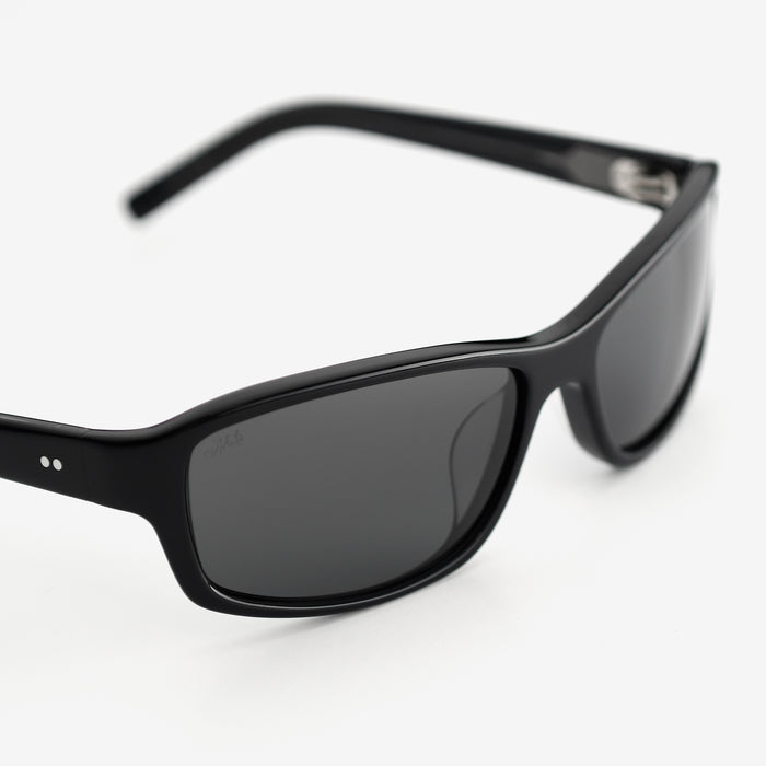 Black / Black