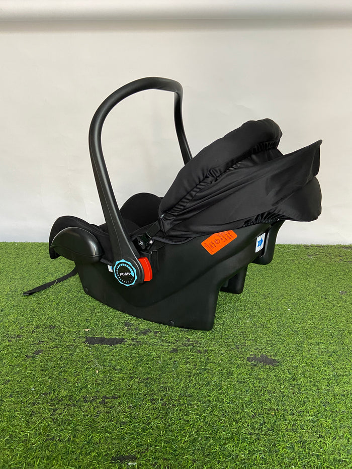 Kidilo Carrycot + Car Seat - G303