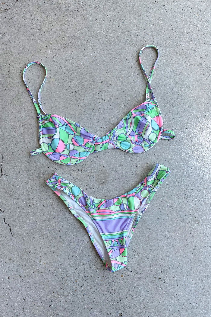 Maggie Vortex Underwire Bikini Top