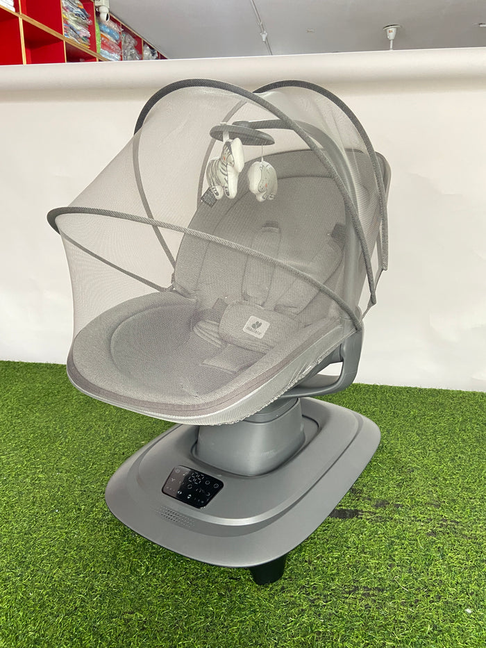 Mastela Baby Electric Rocking Chair Bed Coaxing Artifact for Newborn
