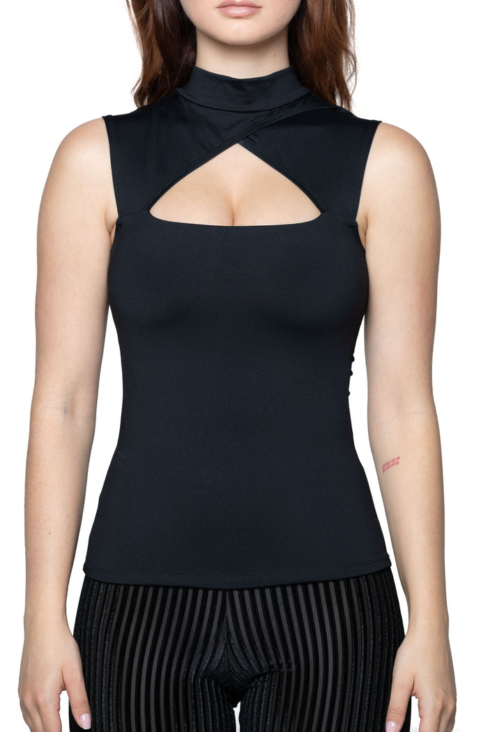 Matte Black Triangulation Top