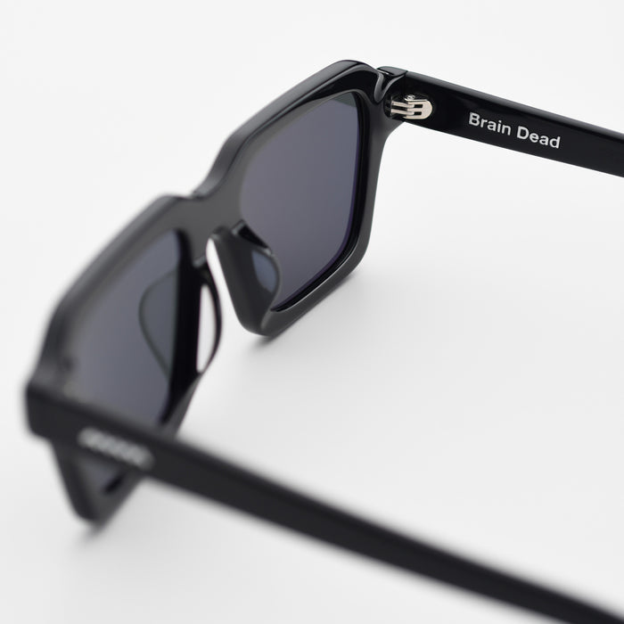 Black / Black