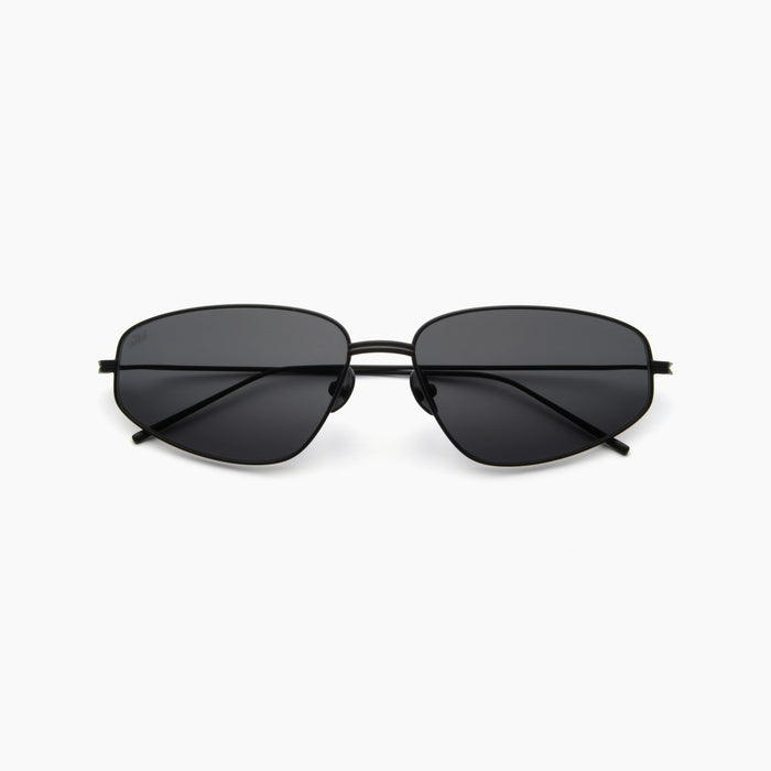 Black / Black