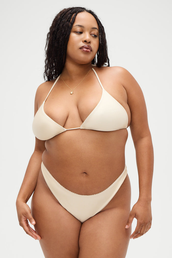 x Djerf Avenue Sunrise Micro Bikini Top - Sand Castle