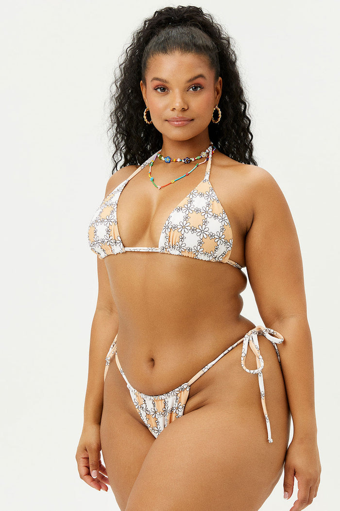 Tia Nude Daisy Terry Skimpy Bikini Bottom Extended