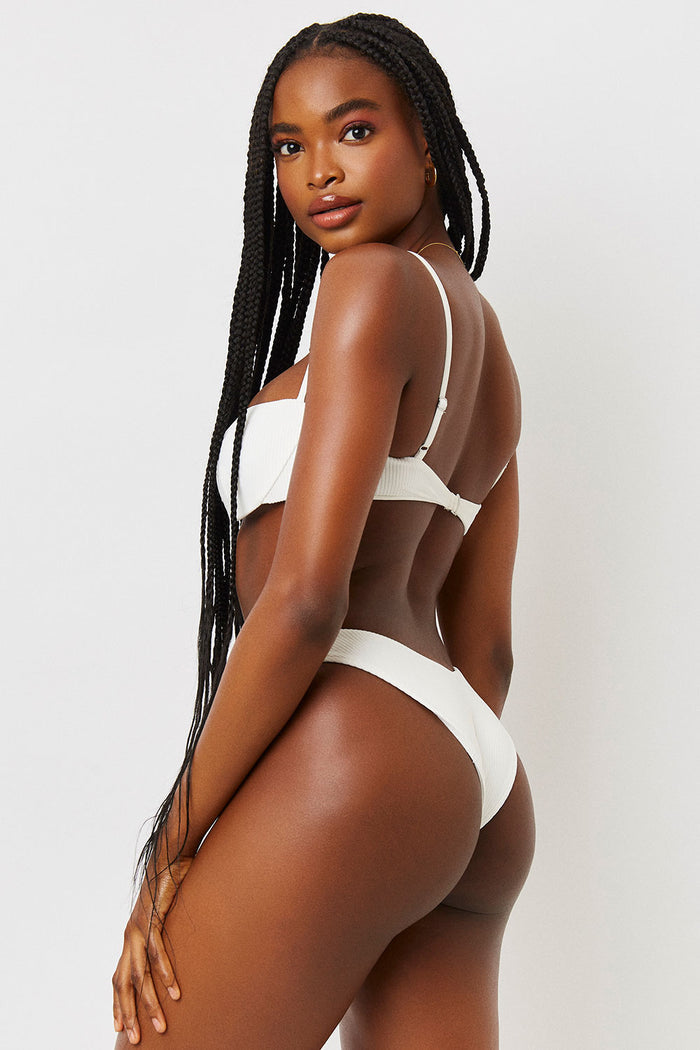 Tolly White Underwire Ribbed Bikini Top