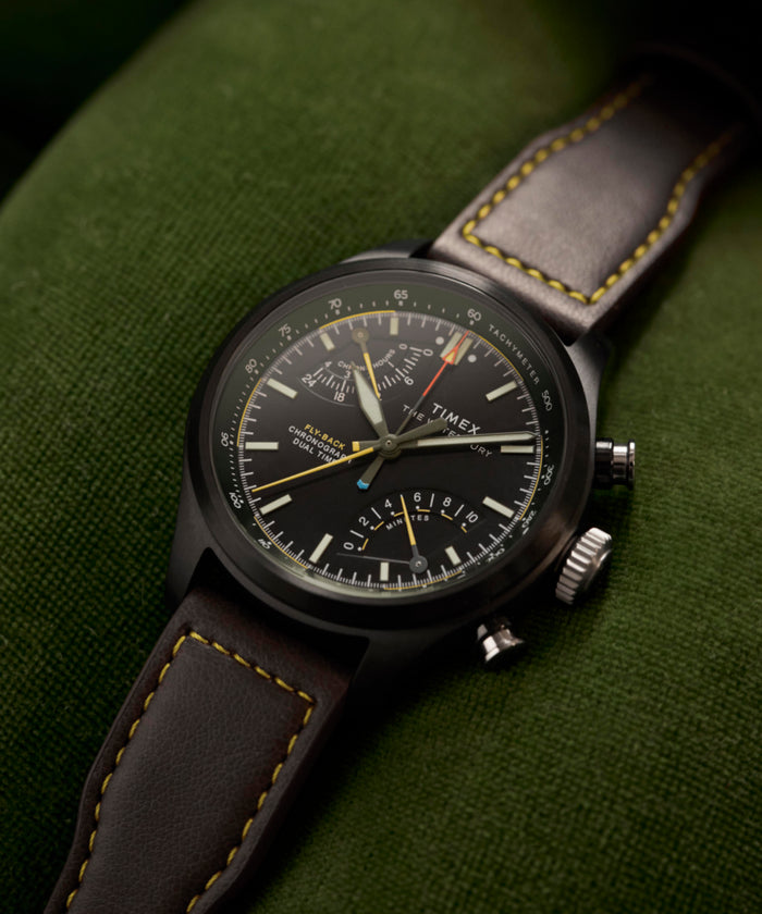 TW2Y70100 Waterbury Ace Fly-Back Chronograph 43mm Leather Strap Watch Campaign Key Silhouettes (Beauty shots) Image